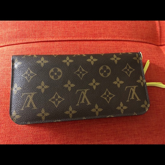Louis Vuitton Handbags - Louis Vuitton Insolite Wallet - Limited Edition